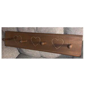 VTG Longaberger Solid Wood Heart Peg Board Rack Shelf w/ 4 Pegs (23.5" long)